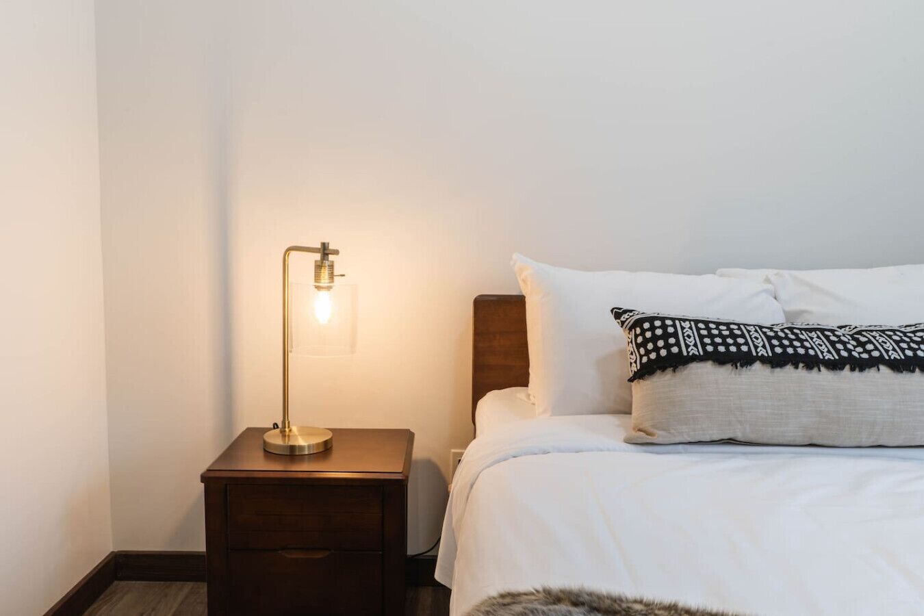 2 slaapkamers, een strijkplank/strijkijzer, wifi, beddengoed