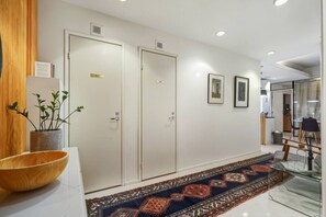 Lobby - 4BR | City Centre | Quiet Windows | Stockmann 50m (Helsinki)