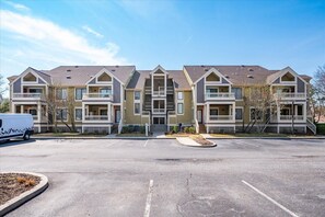 Exterior - Updated Condo in Popular Heron Harbour Community (Ocean City)