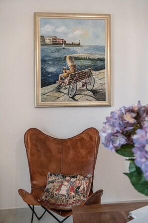 Interior detail - Gorgeous Villa for 8 Guests in Chania (Kissamos)