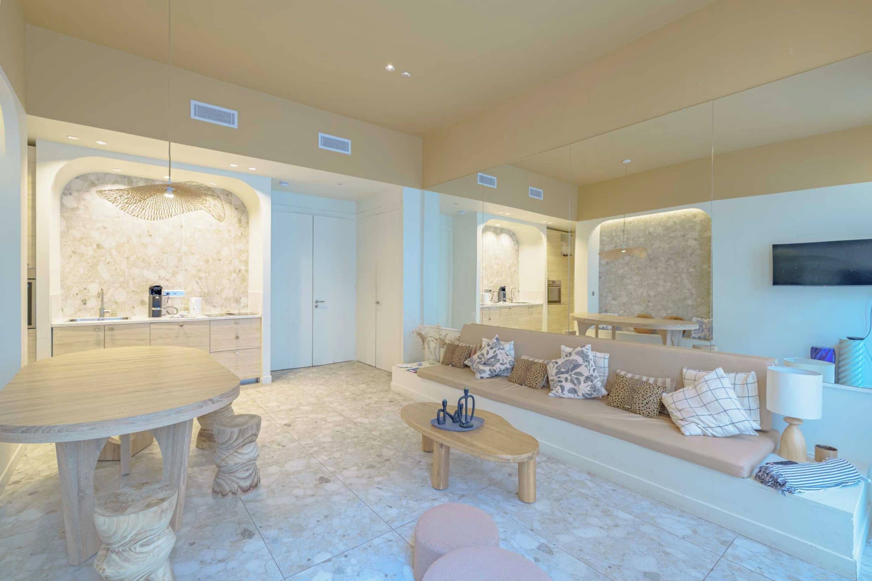 Apartment | Living area