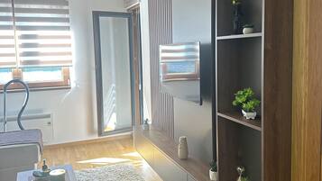 Appartement Deluxe, balcon, vue montagne | Intérieur