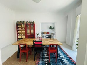 Dining - Family, Sunny safe & cozy choice 1 Km Athens 3 bedrms, 120 sq.m  1300 sq.ft 1st (Kesariani)