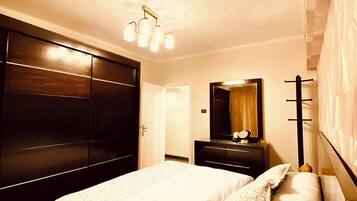 2 bedrooms, iron/ironing board, WiFi, bed sheets