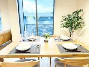 Dining - Akikawa Koshi 11 | 15 min to TSMC | Entire Hinoki 4LDK House | Up to 6 Guests (合志市)