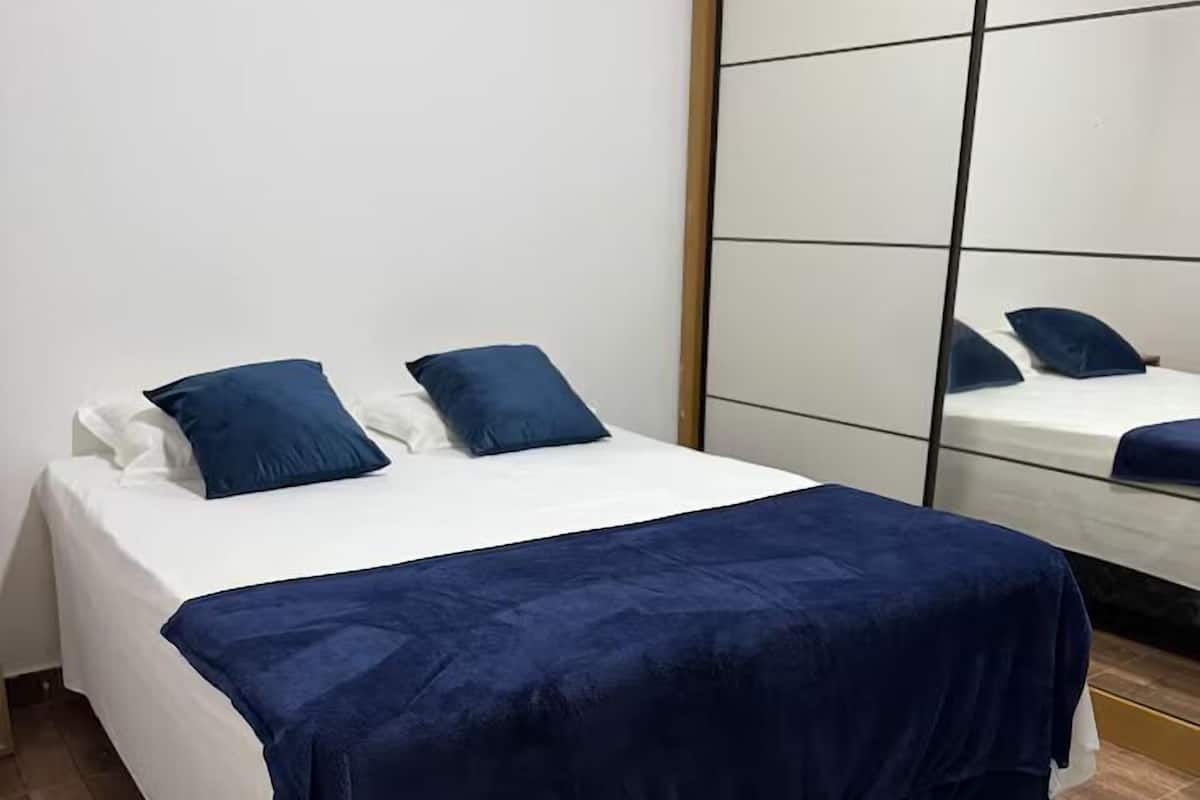 Kamar Standar, Beberapa Tempat Tidur, Bebas Asap Rokok, balkon