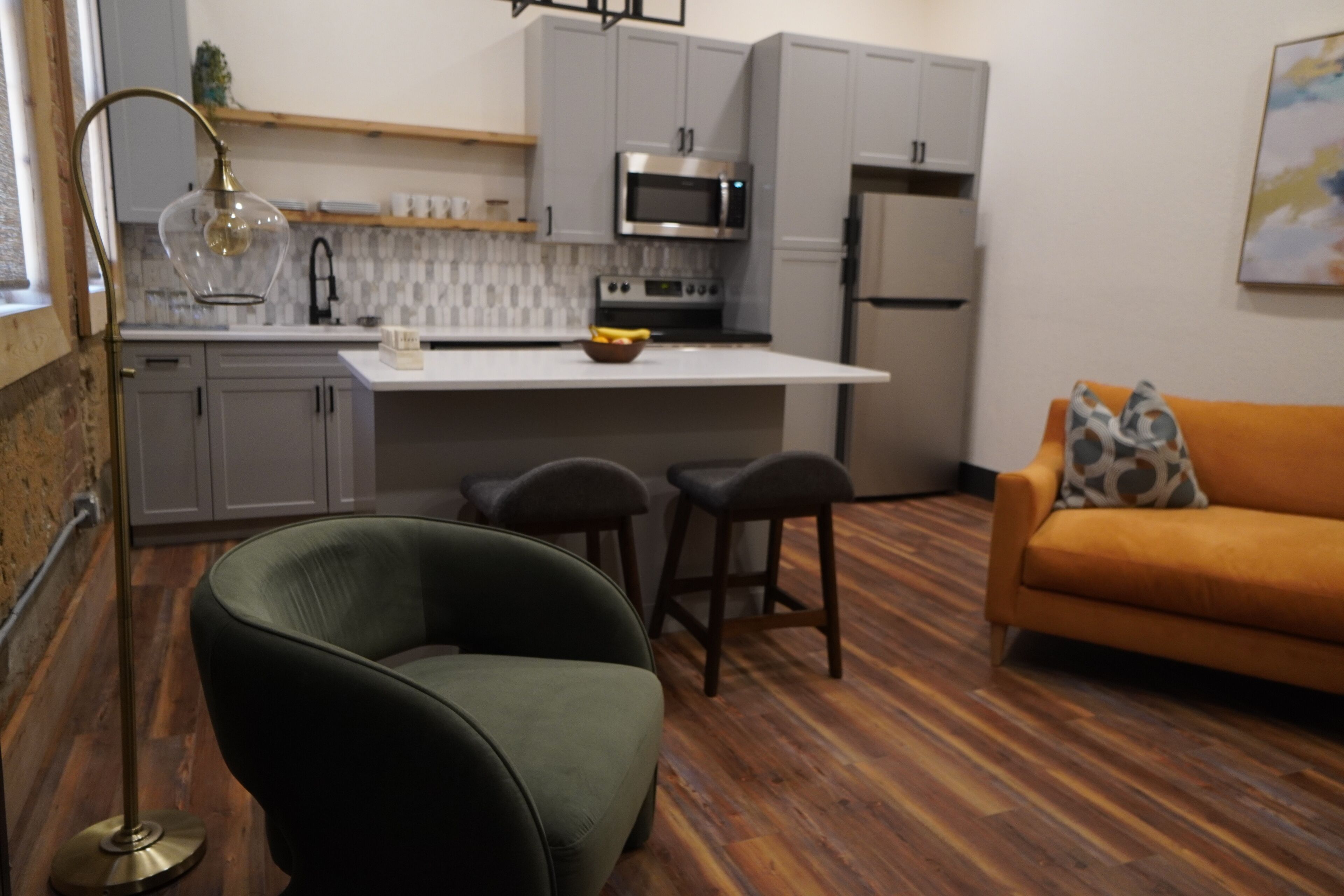 Executive Suite: 127-D | Living area