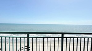Property grounds - Coastal Oceanfront 1bd, pool and hot tub (Myrtle Beach)