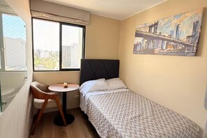 3 chambres, fer et planche à repasser, accès Internet, draps fournis