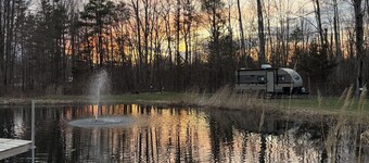 Relaxing Country Stay Hobby Farm Horses and 3 Miles from the beach and shopping