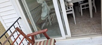 Escape the hotel life!  A quiet spot for workers needing to stay in the area.