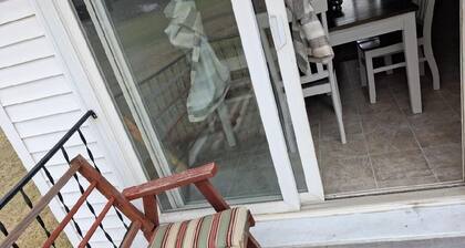 Escape the hotel life! A quiet spot for workers needing to stay in the area.