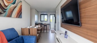 Modern Apartment in a Condo With Pool Rnm0015