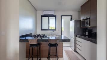 Basic Apartment | Private kitchen