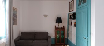Appartement dans une dépendance d' une belle propriété jurassienne