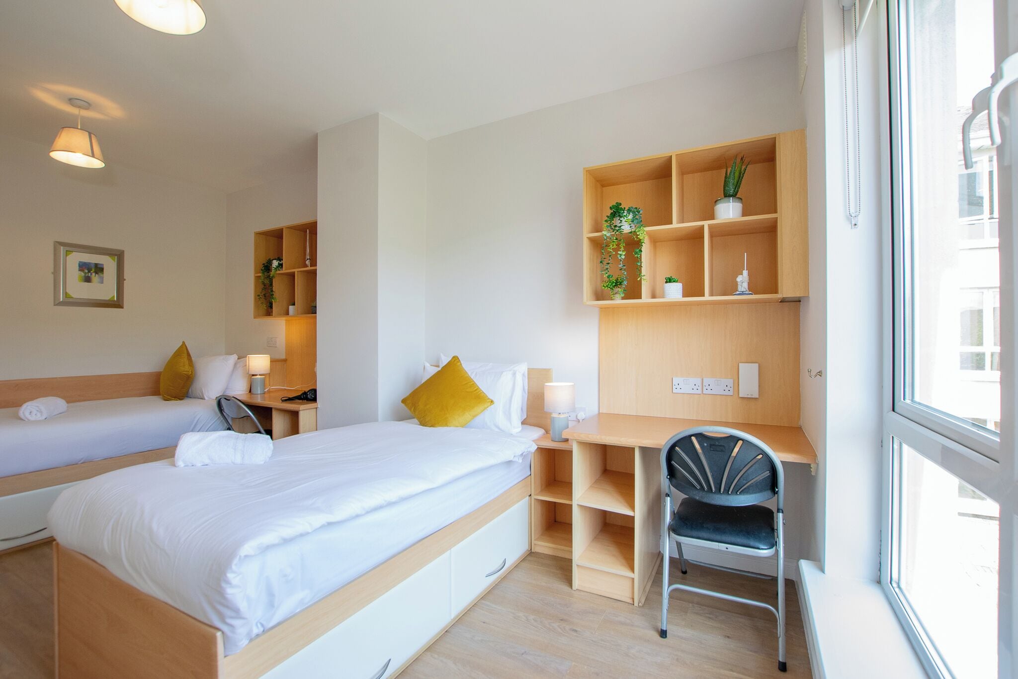 4 bedrooms, WiFi, bed sheets