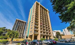 Exterior - OD Tower I #8, beautiful Ocean Front condo, pool (Myrtle Beach)