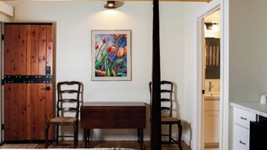 Interior - Clarence B Randall Cottage at the Griffin Inn (Ellison Bay)