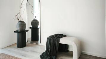 Villa, 3 Bedrooms, Accessible, Fireplace | Interior