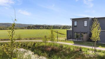 Villa, 3 Bedrooms, Accessible, Fireplace | Exterior