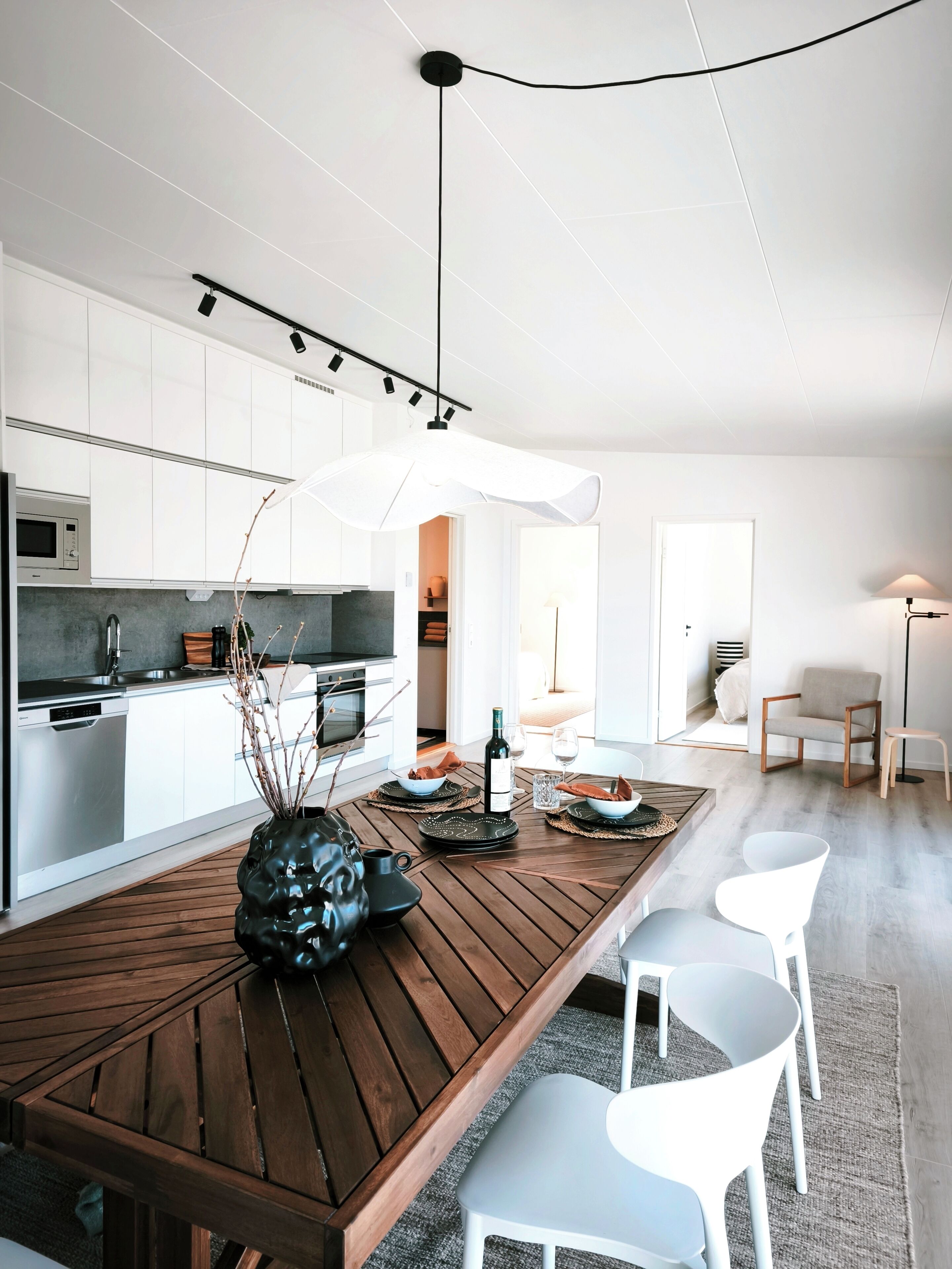 Villa, 3 Bedrooms, Accessible, Fireplace | Dining room