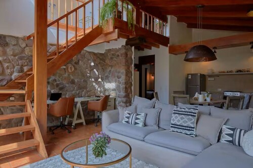 Stylish, cozy house in the Sacred Valley Peru