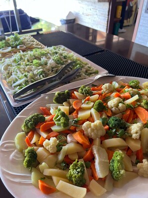 Breakfast buffet - Amoras Hotel Fazenda (Conceição do Almeida)