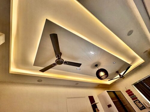 Cozy 1-bedroom studio in fantastic Noida with AC