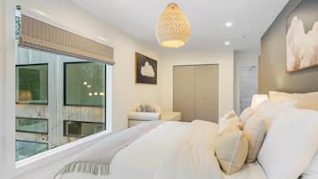 Superior Villa, Pool View