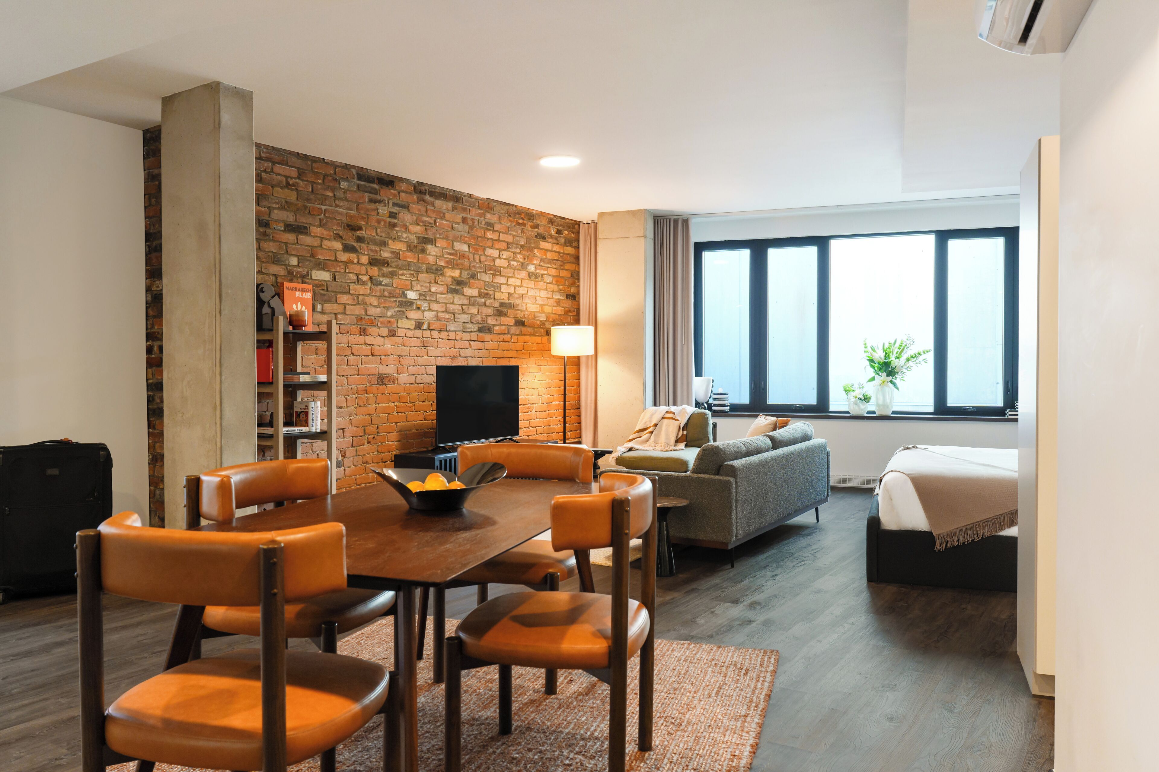 Loft clásico, 1 cama King size | Comedor