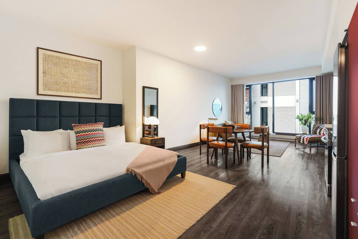 Premium bedding, down duvets, in-room safe, laptop workspace