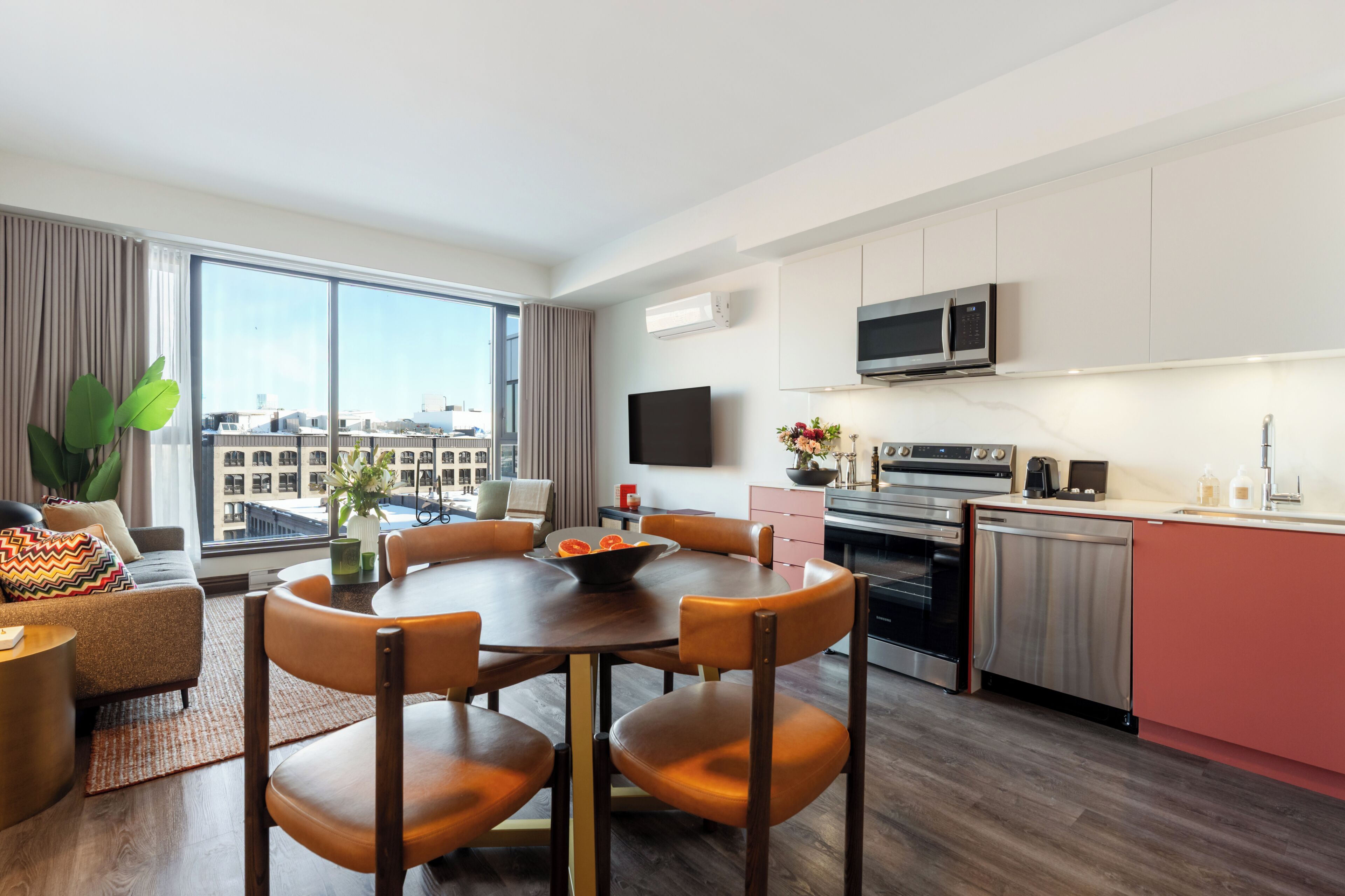 Signature Apartment | Private kitchen