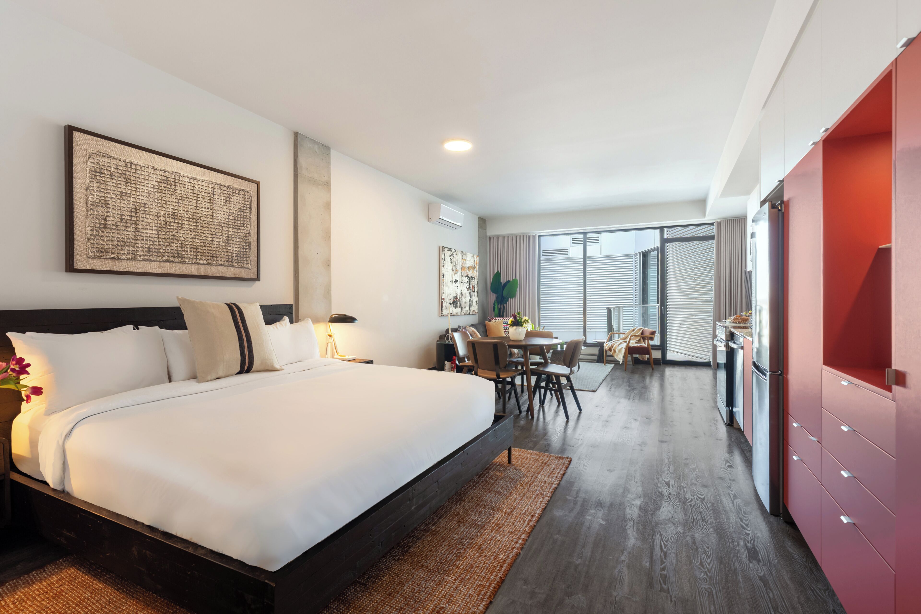 Premium bedding, down duvets, in-room safe, laptop workspace