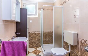 Shower - 2 bedroom lovely apartment in Medulin (Medulin)