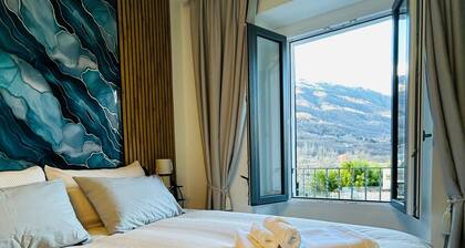 Villa Felix Omegna. Spacious modern house for groups and families ( 9 ) people relax