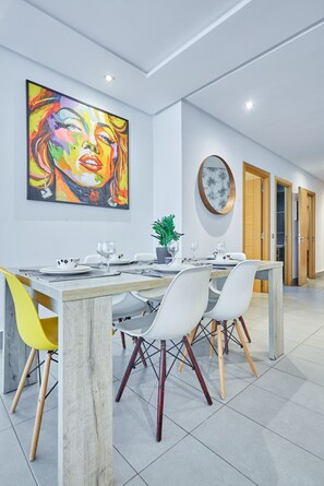 Dining - Chic 3BR in Racine by Bd Massira (Casablanca)