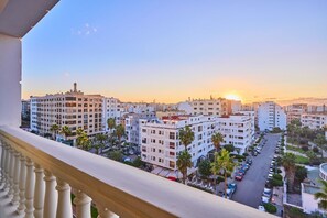 Property grounds - Oceanfront 2BR by Hassan II Mosque (Casablanca)