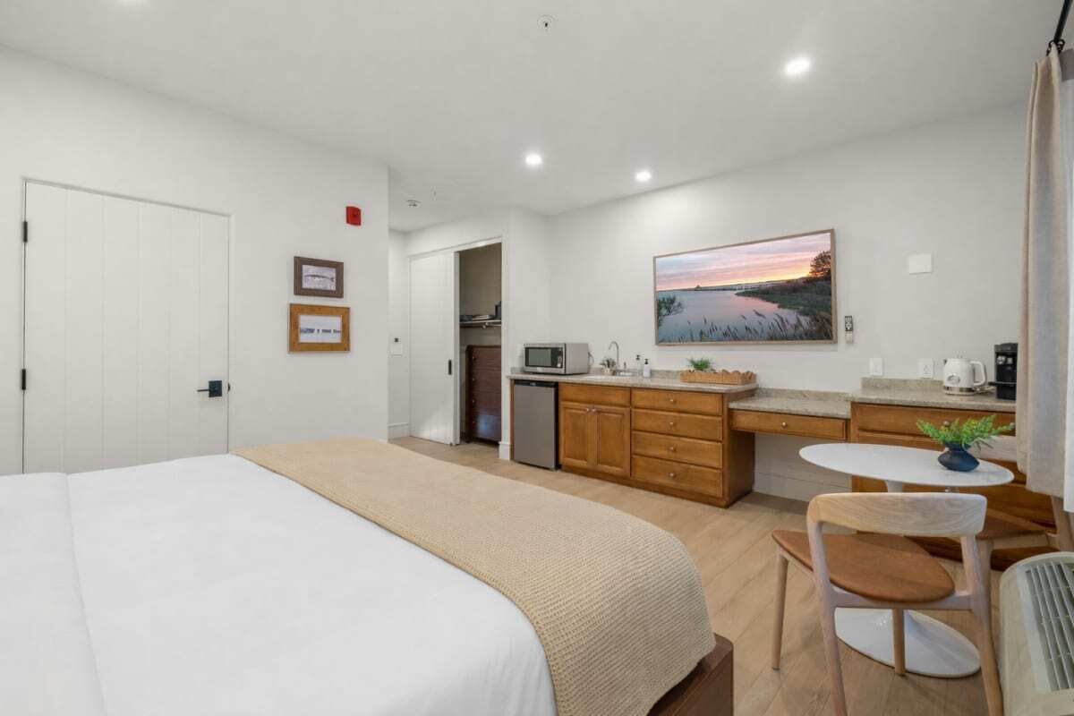1 dormitorio, tabla de planchar con plancha, Internet y ropa de cama