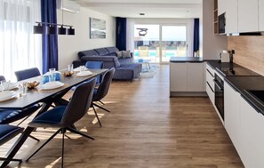 Dining - Luxurious home in Mandre with private swimming pool, can be inside or outside (Mandre)