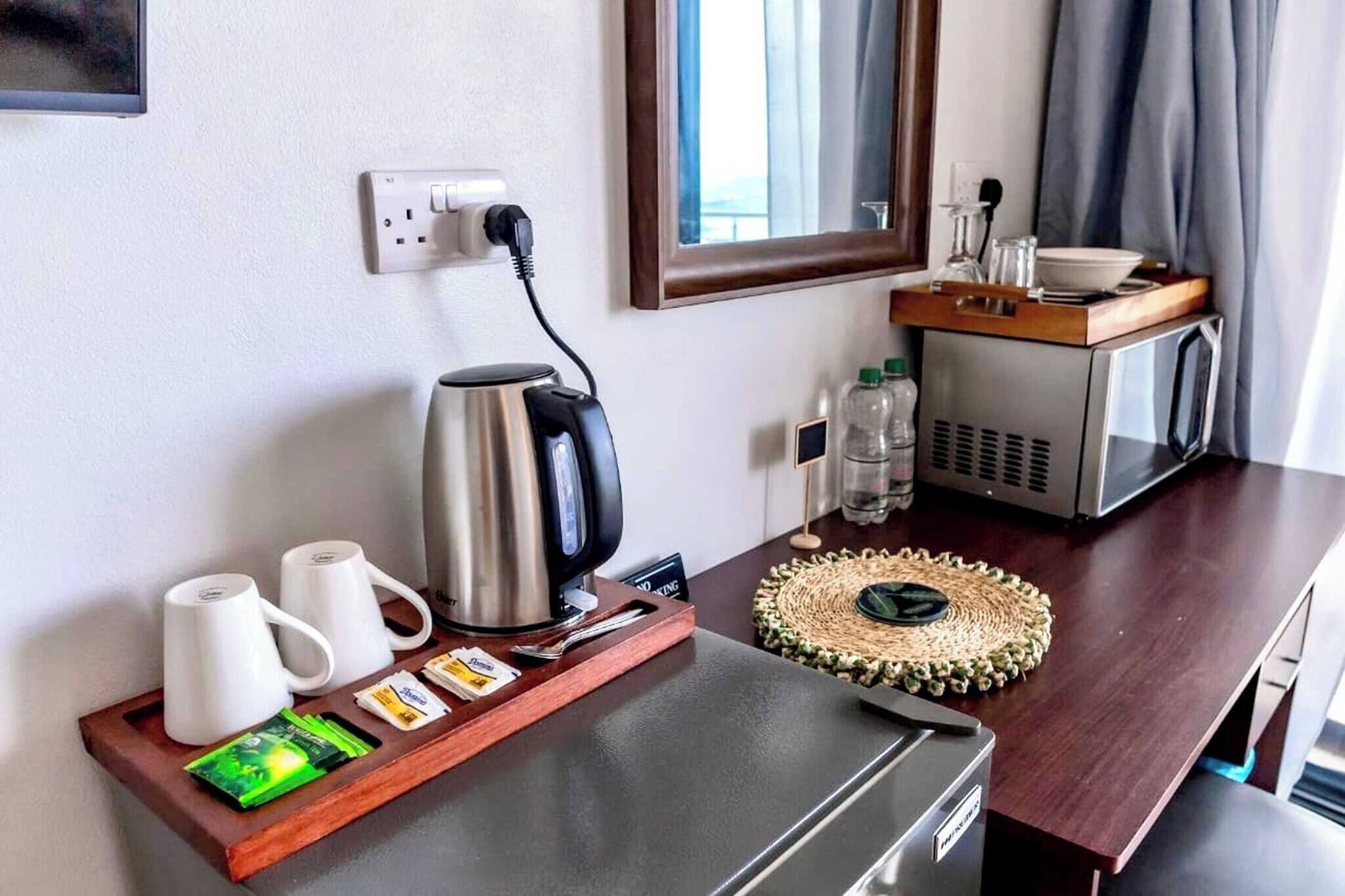 Casa, patio, vistas a la ciudad | Cocina privada