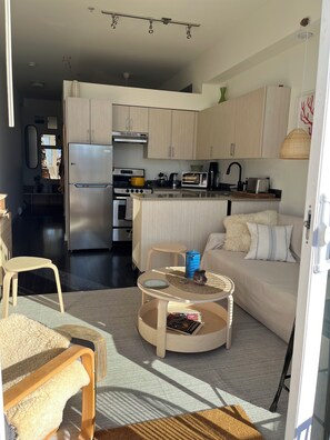 Unclassified image, 4 of 21, button - Sunny Central and Quiet ! Walk anywhere from this sweet Cook St Village condo (Victoria)
