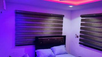 3 bedrooms, WiFi, bed sheets