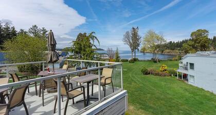 Coastal Garden Hideaway