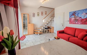 TV - Gorgeous apartment in Barbat with house sea view (Barbat)