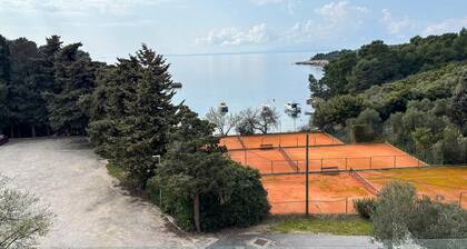 2 bedroom awesome apartment in Rab