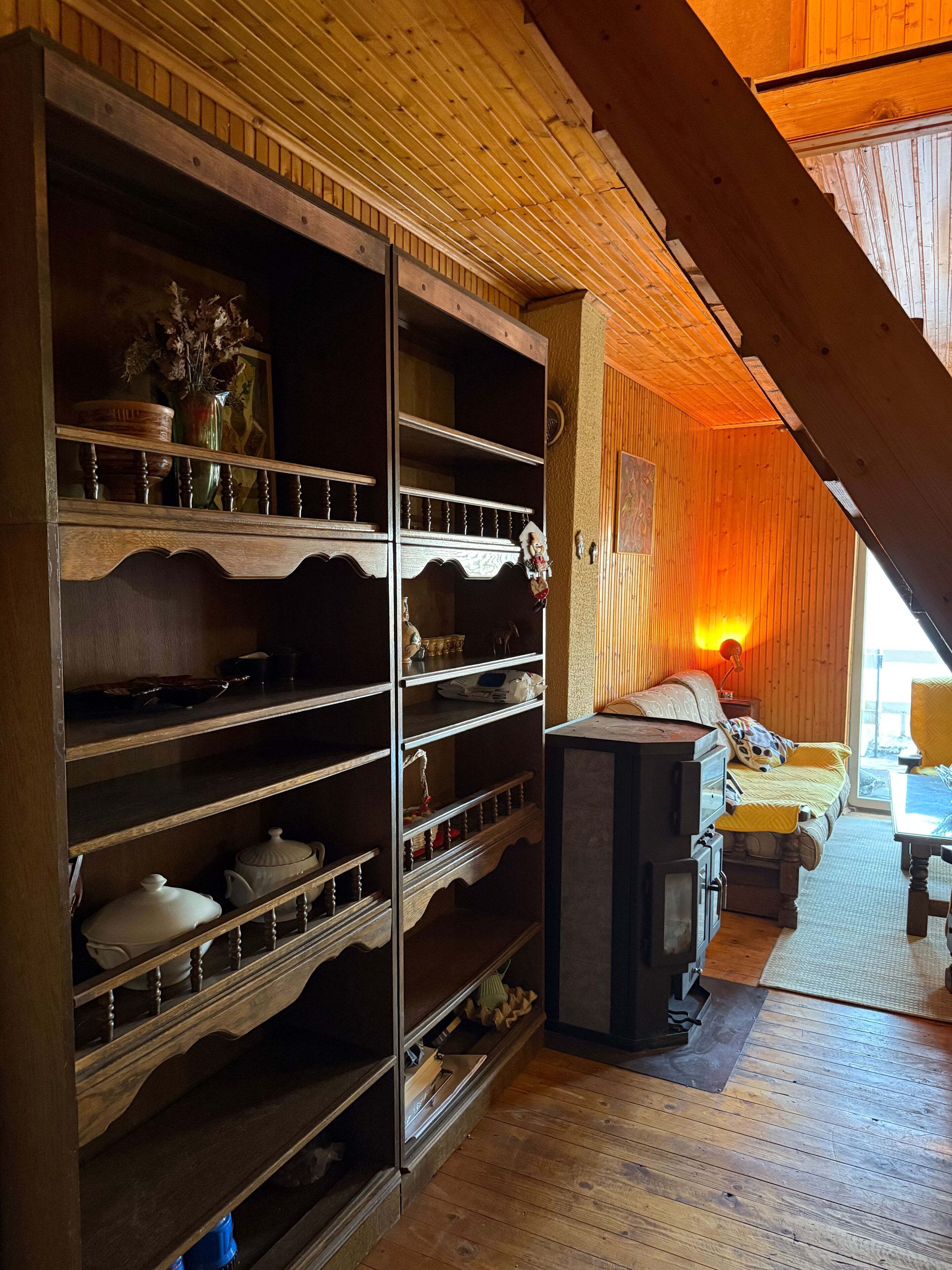 Chalet, 2 Schlafzimmer, Balkon, Seeblick | Wohnzimmer