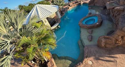 Dockside Getaway Spacious 4 Bedroom Waterfront Retreat Stylish and Comfortable