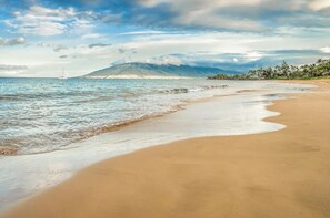On the beach, sun-loungers, beach towels - Fantastic 1-bedroom Maui condo in Kihei, Beach Access, A/C, Pool, Prime Location (Kihei)