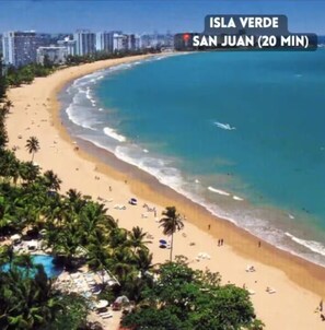 Sun-loungers, beach towels - Villa De Gloria - Luxury Stay - Memorable Experiences (Bayamon)
