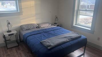 2 dormitorios, escritorio, tabla de planchar con plancha y wifi gratis